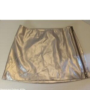 Faux Leather Side Zip Size S Mini Skirt Gold Metallic Silver Clubwear Party